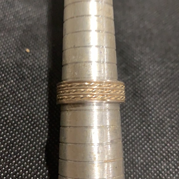 Just in- sterling silver ring - Picture 2 of 4